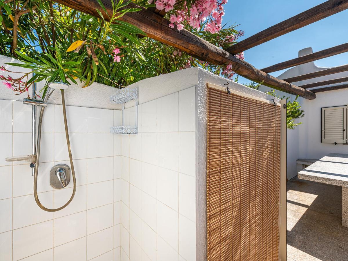 ポルト・ラファエル Relais Baia Di Nelsonヴィラ エクステリア 写真